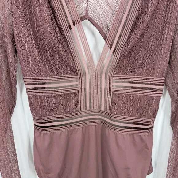 Lulu’s Casita dusty rose Sheer Lace Long Sleeve Bodysuit Sheer Lace Bodysuit L - Picture 6 of 16